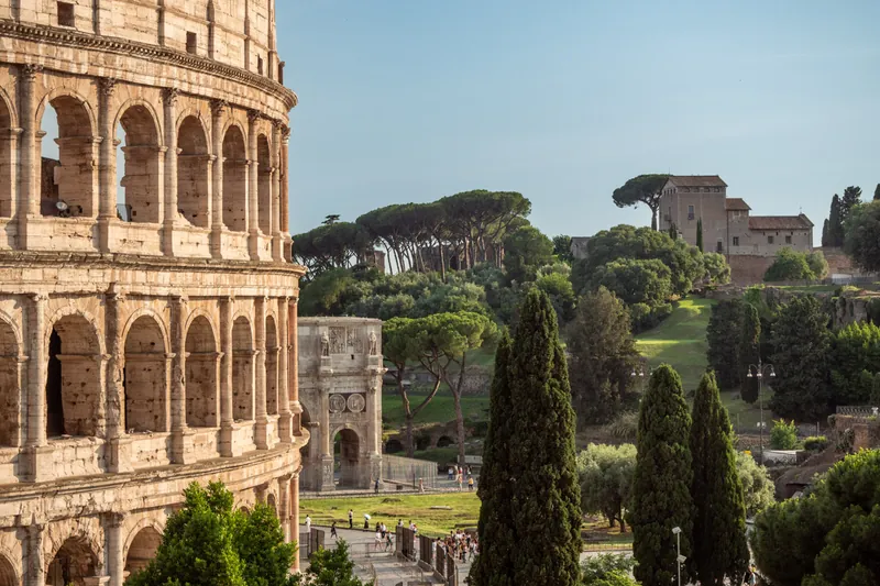 Koloseum i Forum Romanum z punktu widokowego